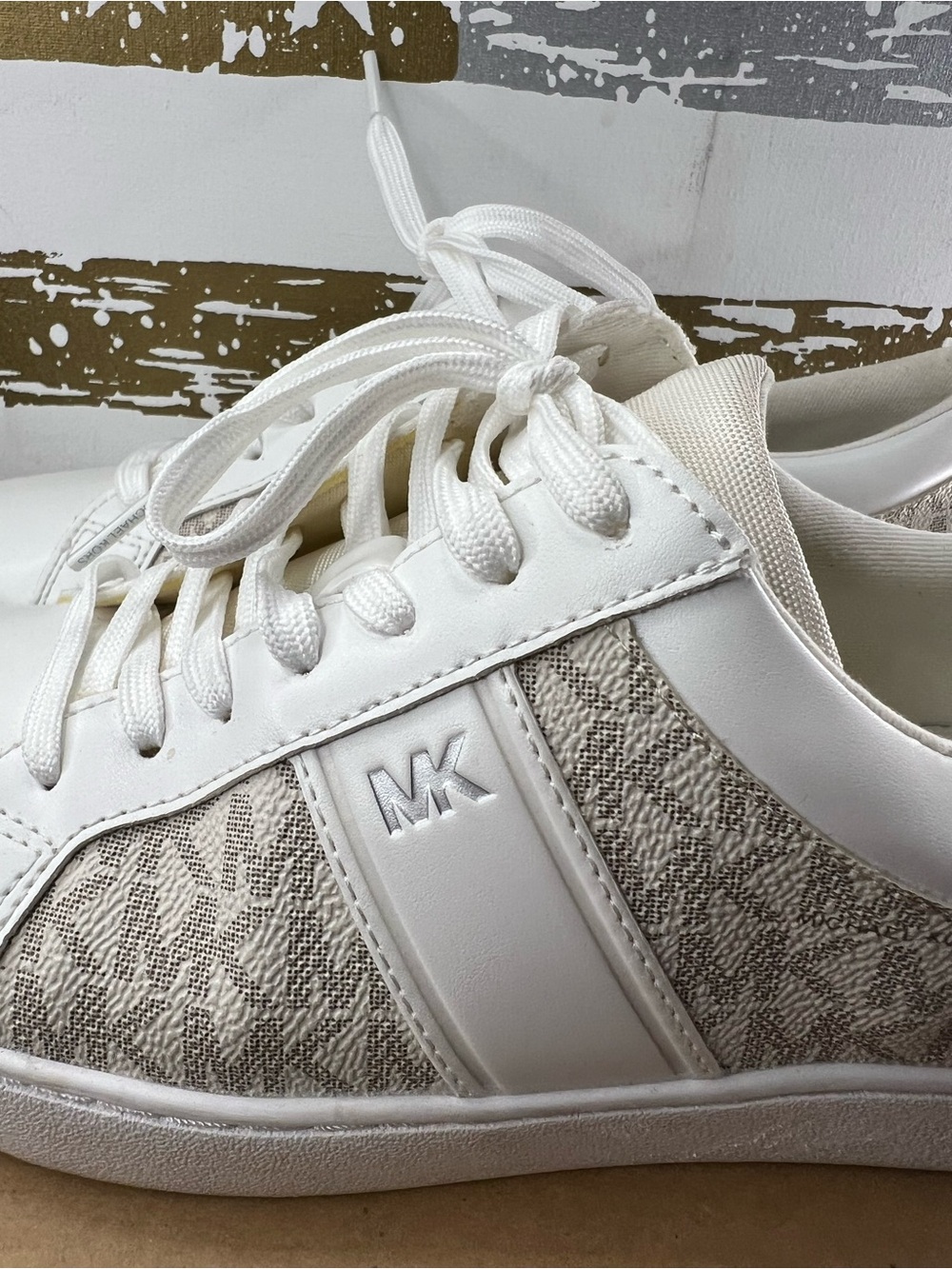 Michael Kors shoes - Picture 4 of 8
